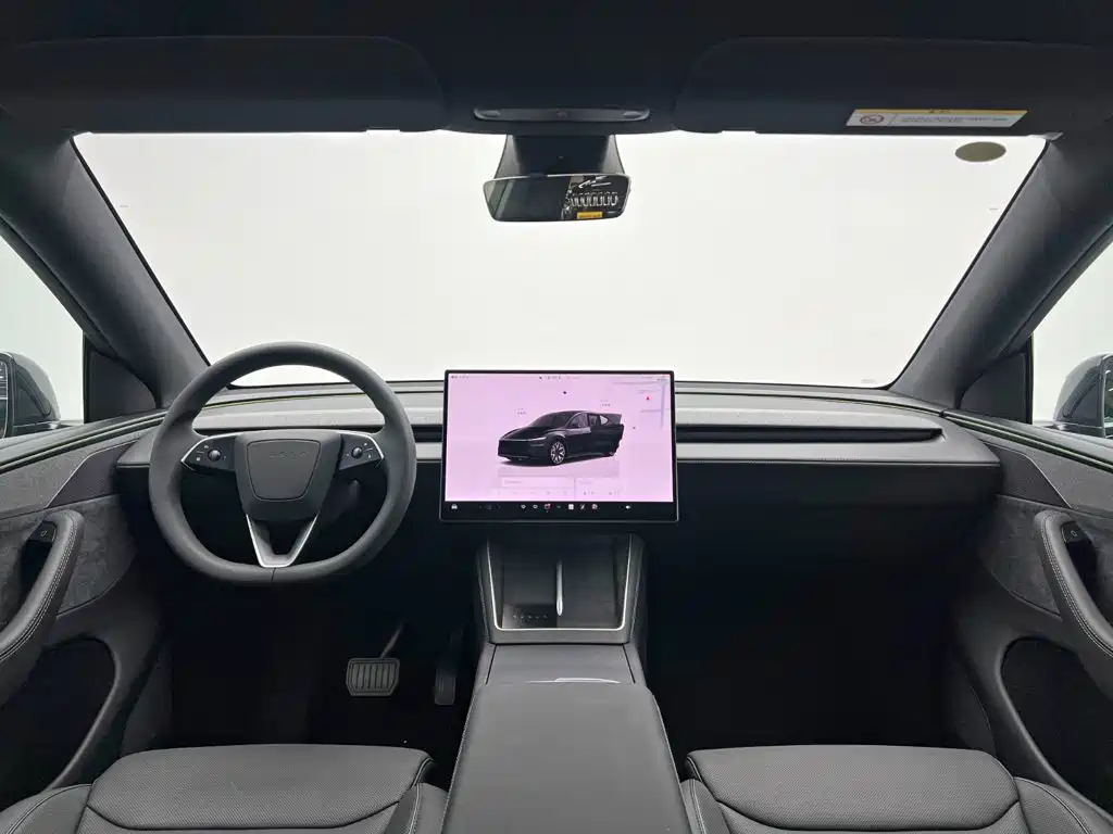 Tesla Model Y L 2026 2025 Facelift Long Range AWD
