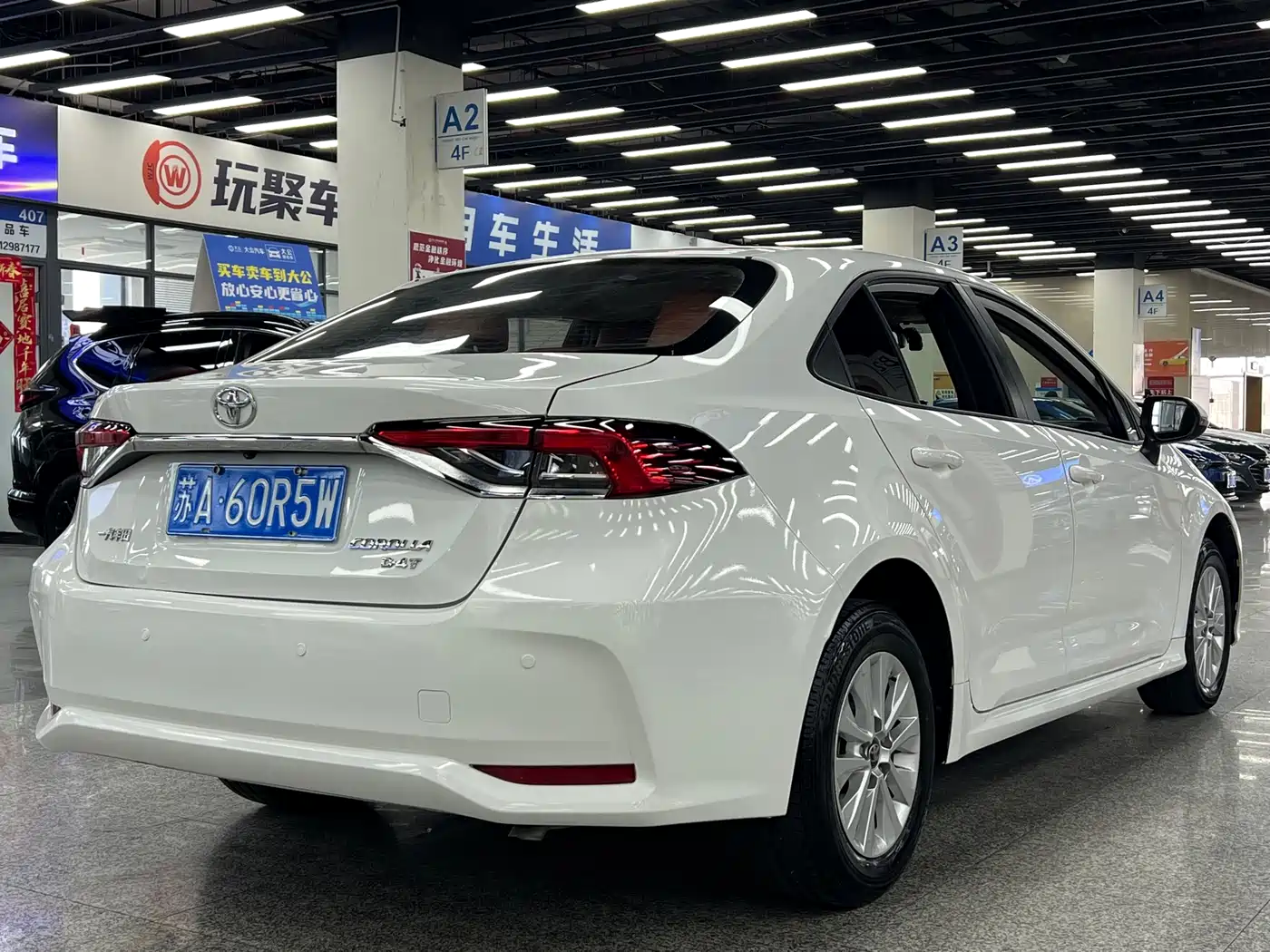 Toyota Corolla 2019 1.2T S-CVT GL Pioneer Edition фото 10