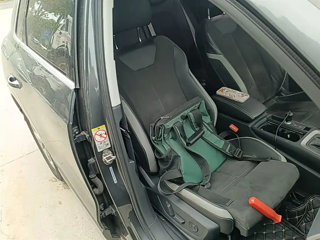 Audi Q3 2019 35 TFSI Progressive Sport фото 25