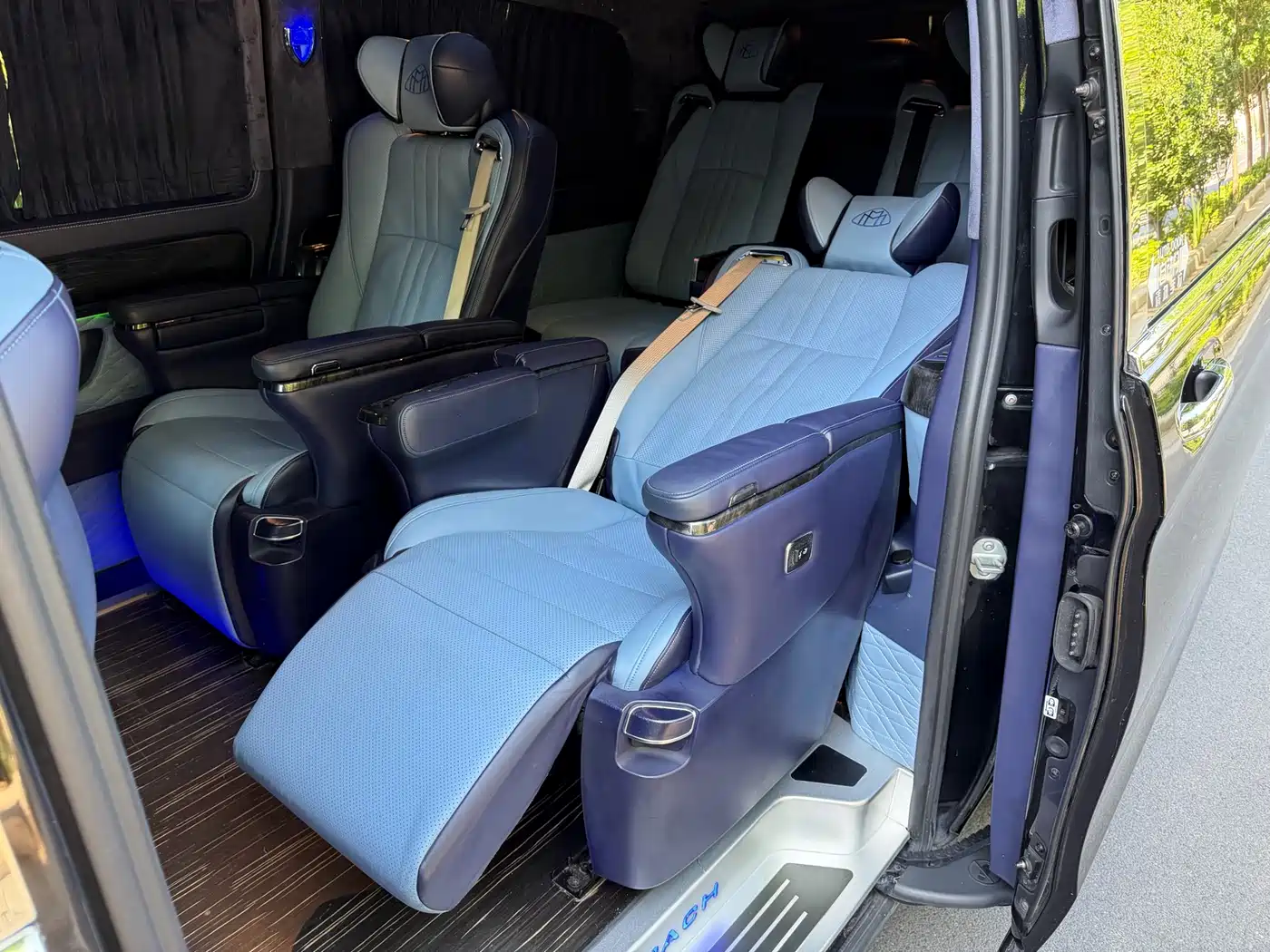 Mercedes-Benz Vito 2021 2.0T Business Edition 7-seater фото 15