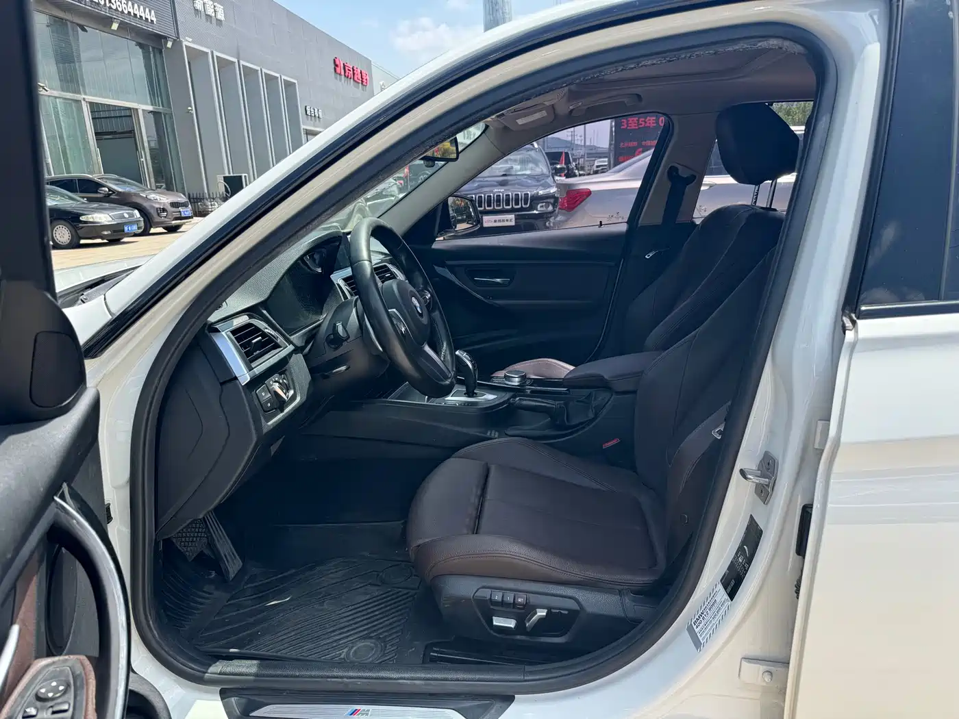 BMW 3 Series 2019 320Li M Luxury Package фото 5