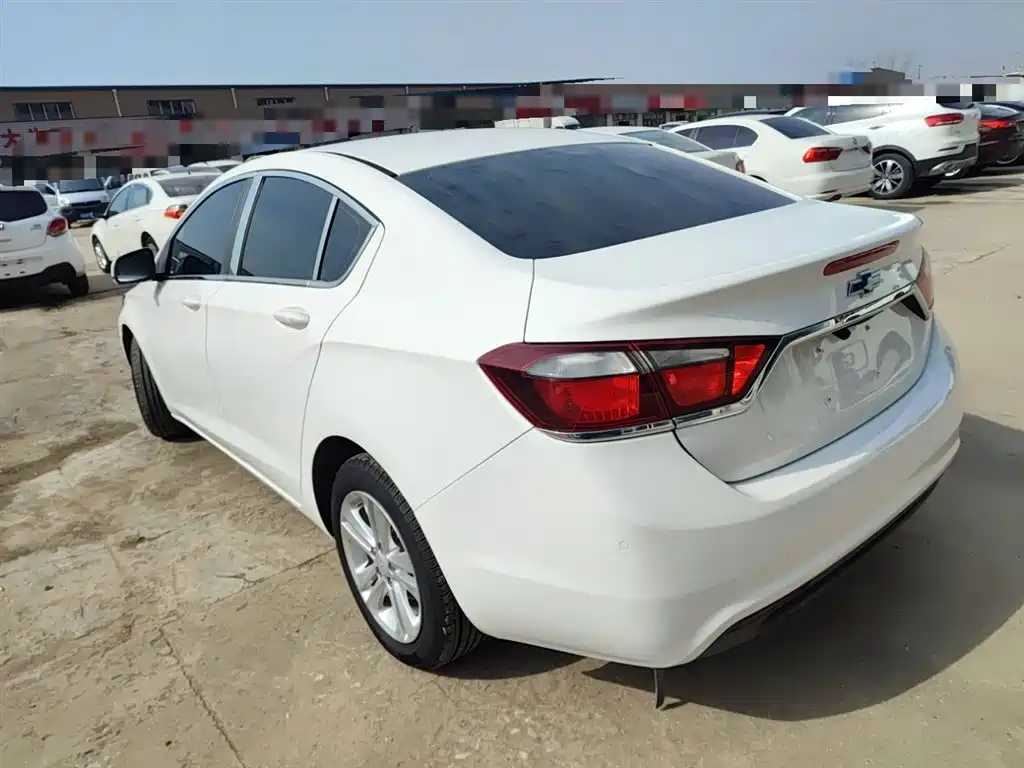 Chevrolet Cruze 2016 1.5L Manual Elite Edition фото 23