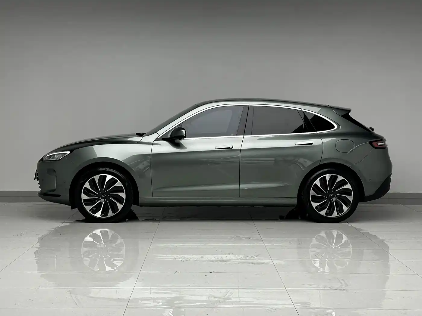 AITO Wenjie AITO M5 2022 2022 Extended Range AWD Ultimate Edition
