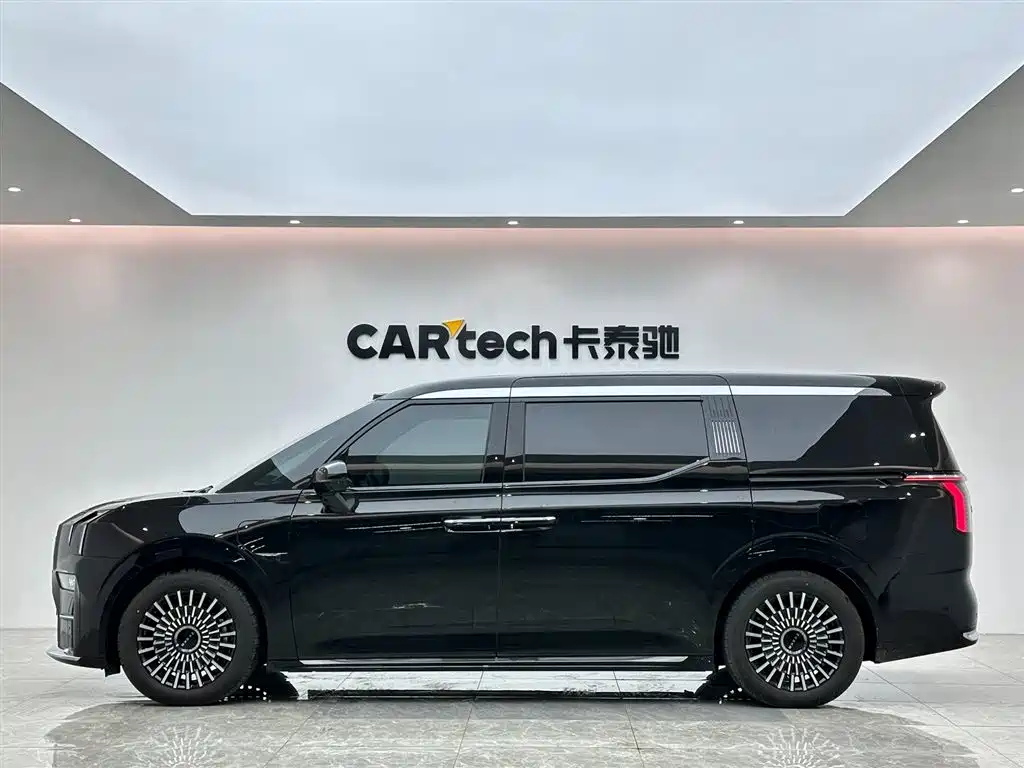 ZEEKR 009 2025 2024 7-Seat Aisle AWD Version 108kWh