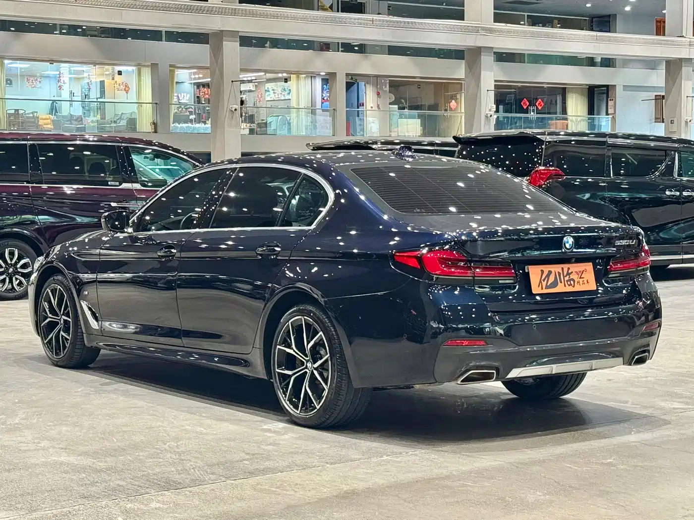 BMW 5 Series 2021 530Li Premium M Sport Package фото 14