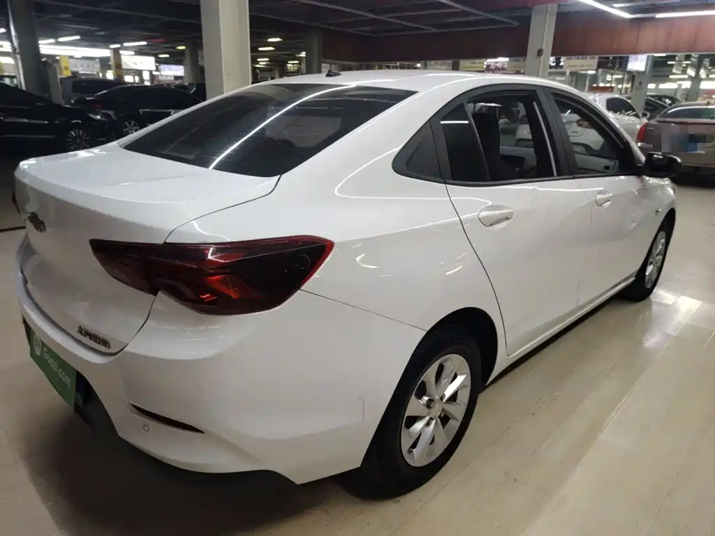 Chevrolet Cavalier 2022 325T Auto Delight Edition фото 5