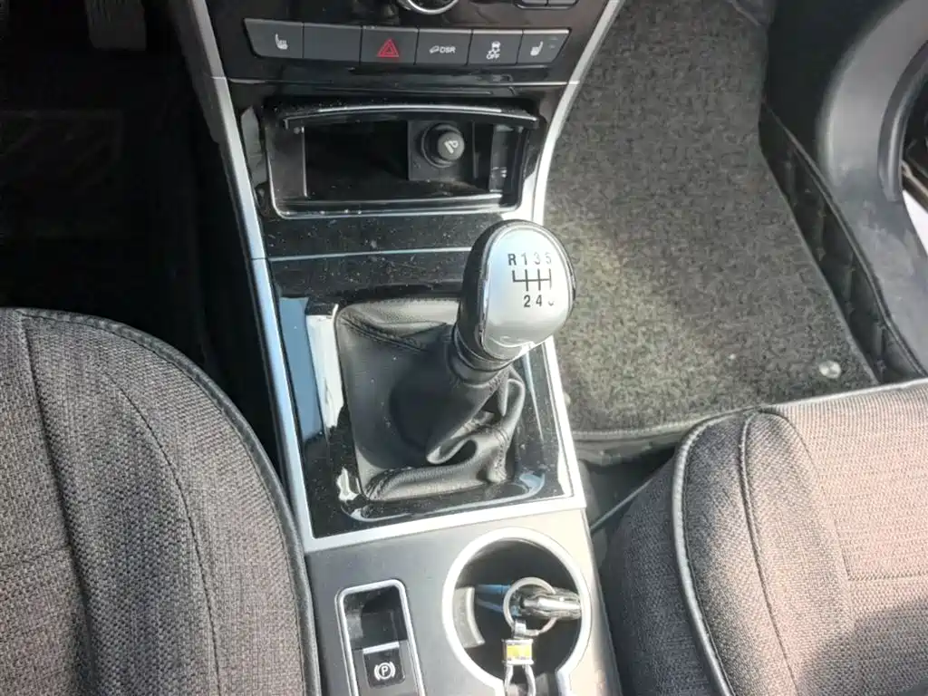 Haval H2 2016 Red Label 1.5T Manual 2WD Luxury фото 14