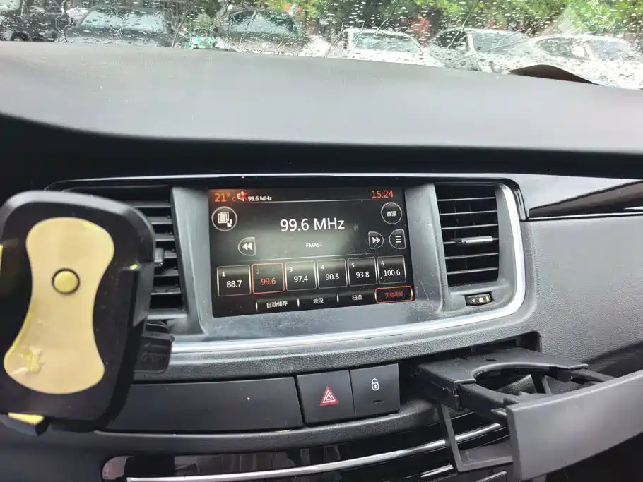 Peugeot 508 2013 2013 2.3L Roland Garros Edition