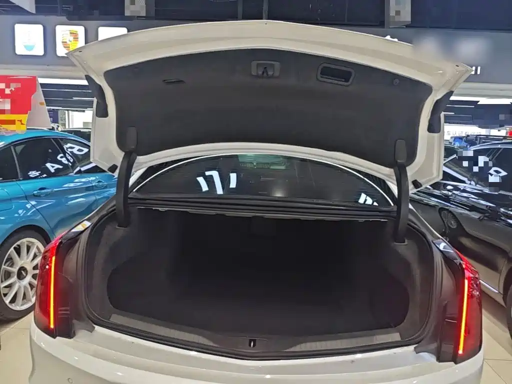 Cadillac CT6 2023 2022 28T Luxury