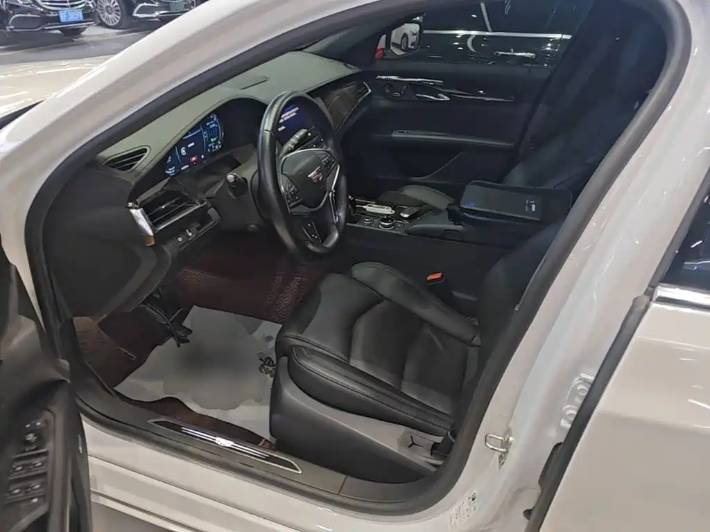 Cadillac CT6 2023 2022 28T Luxury