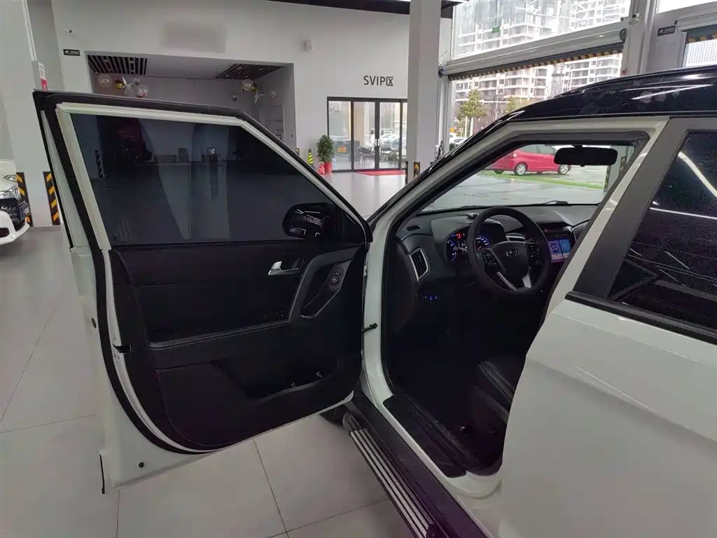 Hyundai Beijing Hyundai ix25 2017 1.6L Automatic Smart Edition фото 16