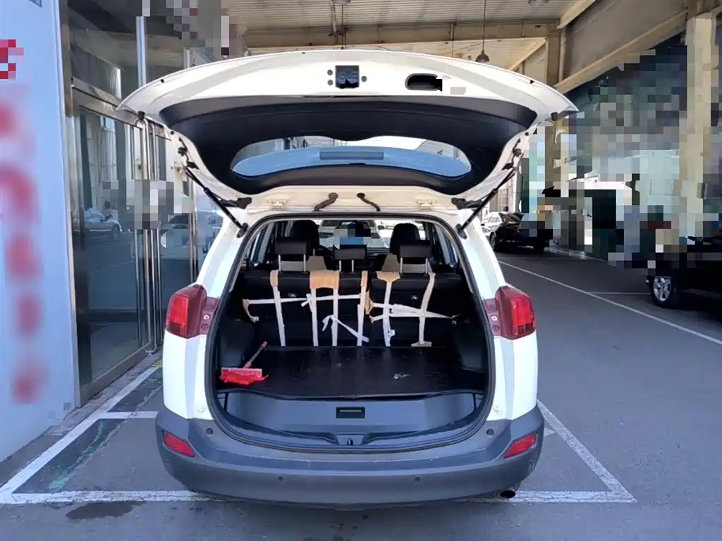 Toyota RAV4 Rongfang 2013 2.5L Auto 4WD Elite фото 19