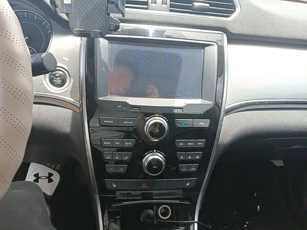 Haval H2 2015 2014 1.5T Manual 2WD Elite Edition