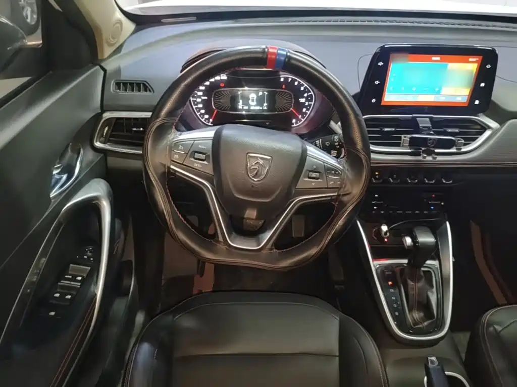 Baojun 510 2020 2019 1.5L CVT Superior Edition China VI
