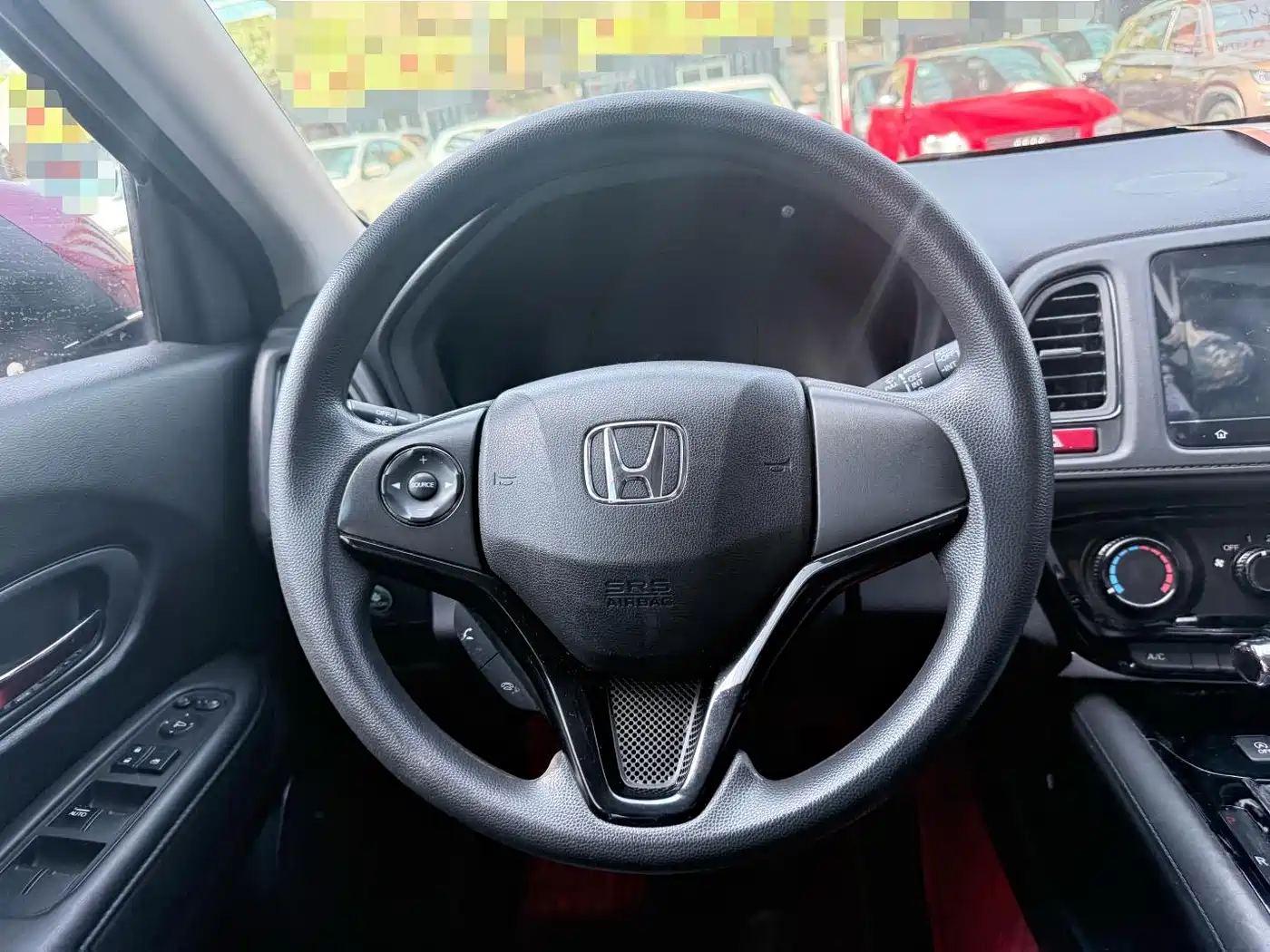 Photo 15 - Honda Vezel