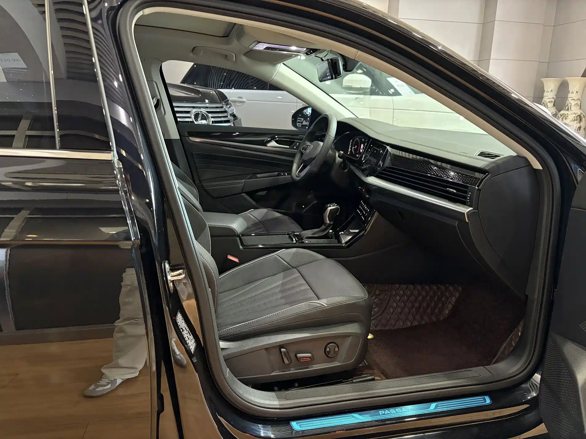 Фото 9 - Volkswagen Passat