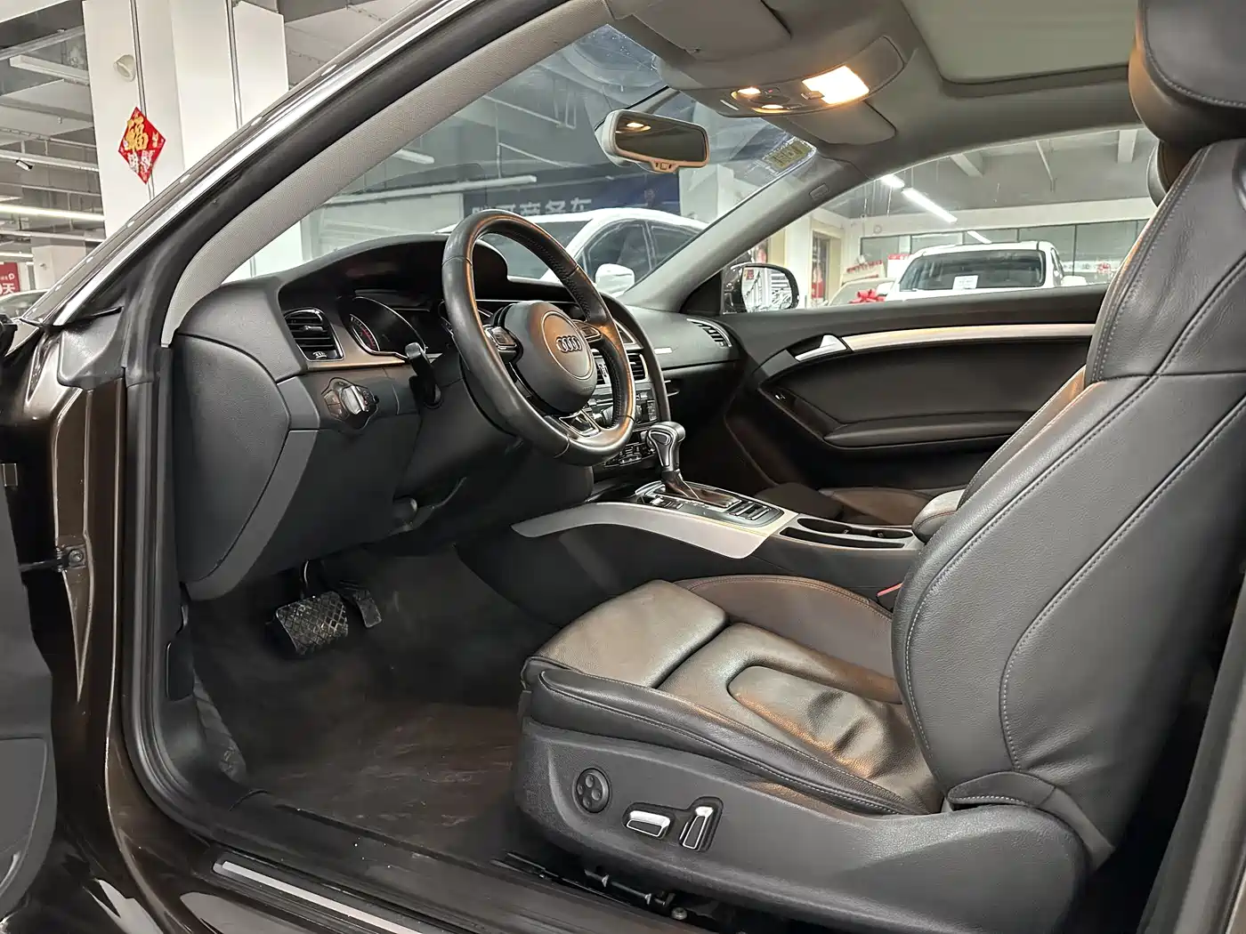 Audi A5 (Import) 2013 Coupe 40 TFSI quattro фото 5