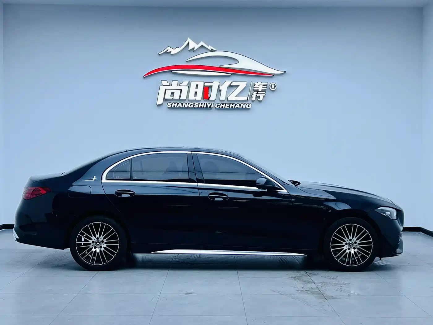 Mercedes-Benz C-Class 2023 Facelift C 200 L Sport Edition фото 5