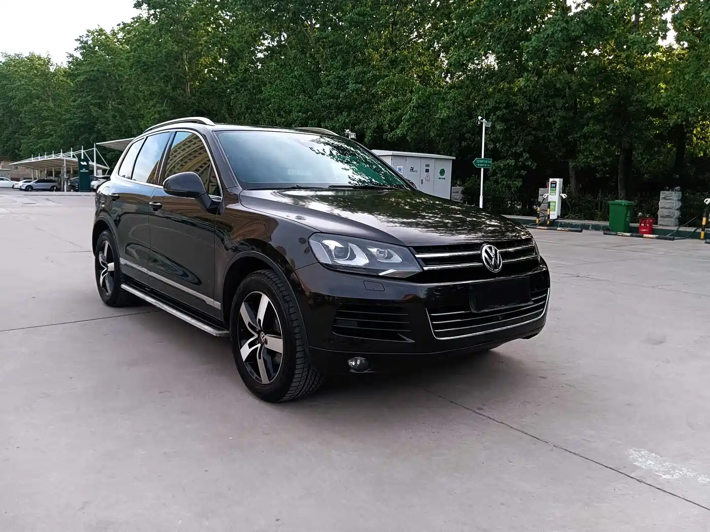 Volkswagen Touareg 2011 3.0TSI Luxury фото 5
