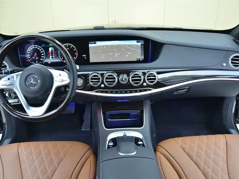 Mercedes-Benz Maybach S-Class 2020 S 450 4MATIC Collector's Edition фото 6