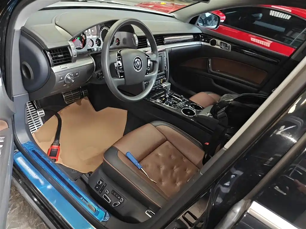 Volkswagen Phaeton 2015 Model 3.0L Exclusive Edition фото 11