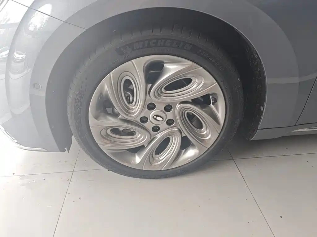 Ora Lightning Cat 2023 2022 555km Premium Edition