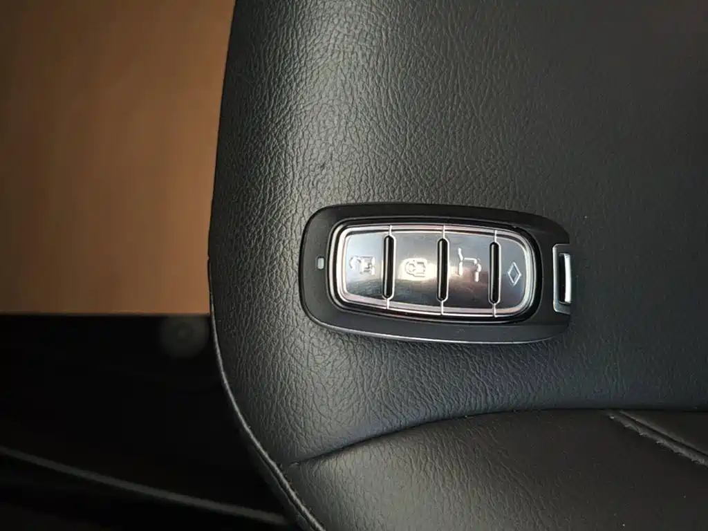 Jeep Commander 2019 2018 2.0T 2WD Advance Version China V