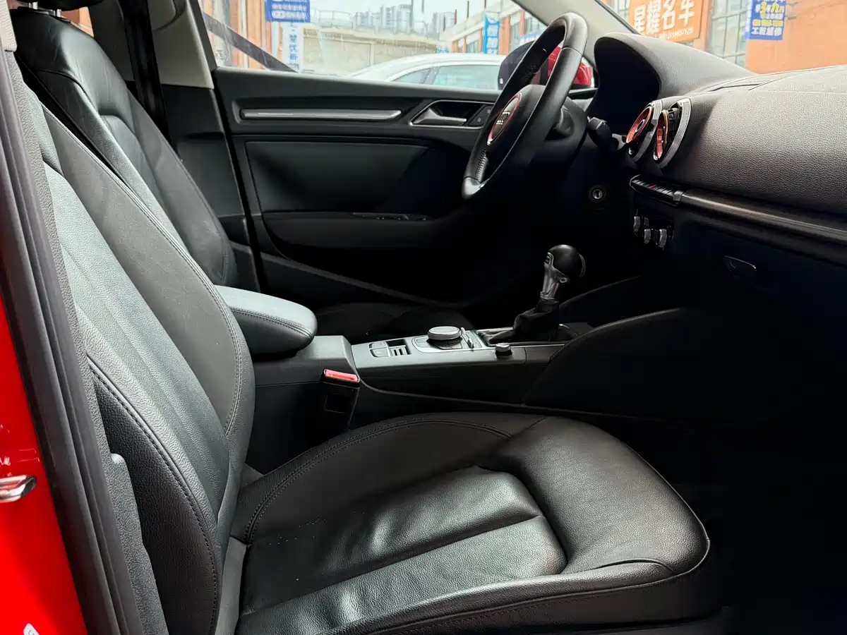 Audi A3 2015 Limousine 35 TFSI Millionth Anniversary Comfort Enjoyment Type фото 9