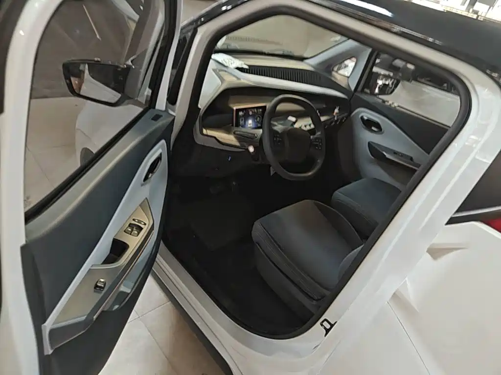 Wuling Motors Wuling NanoEV 2021 2021 Fun Edition