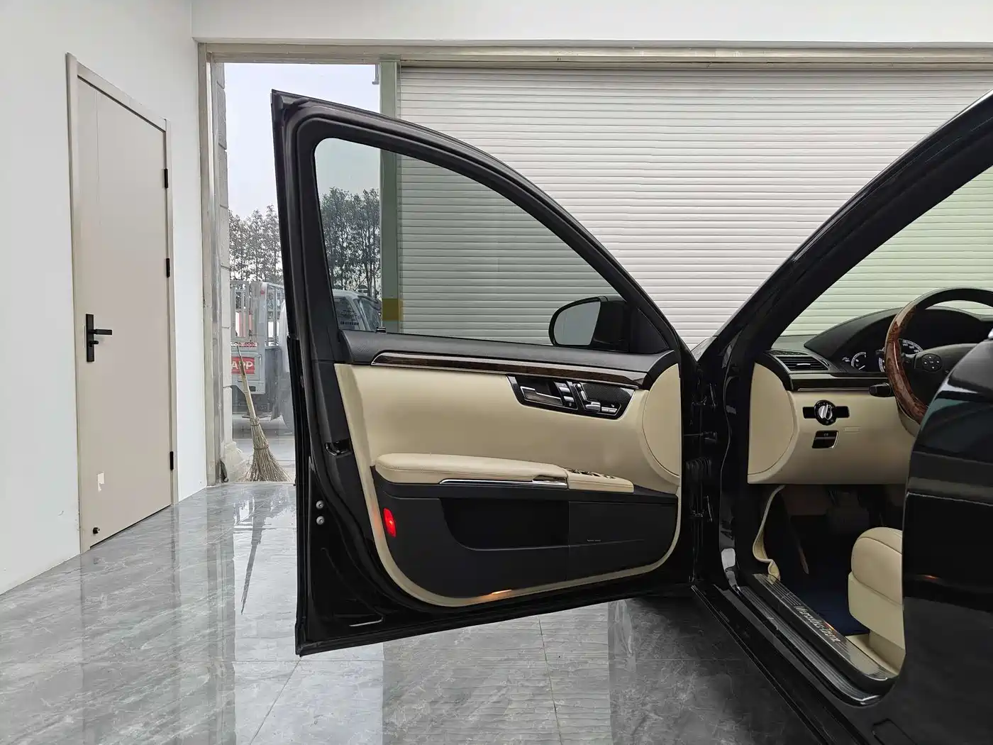 Mercedes-Benz S-Class 2010 S 300 L Luxury фото 8