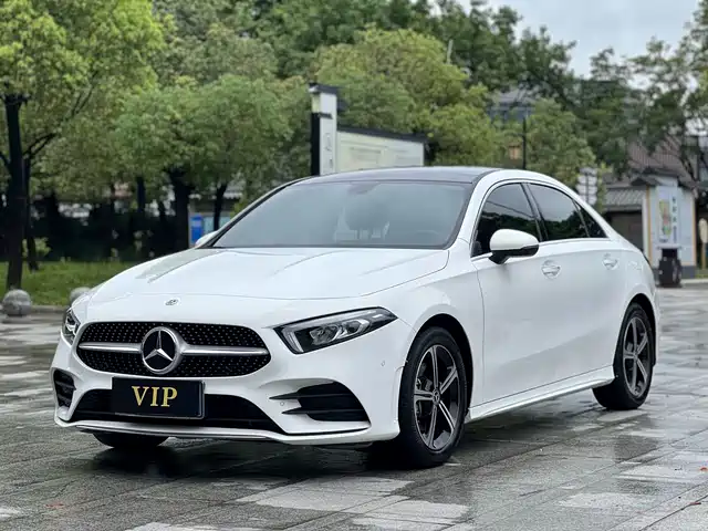  Mercedes-Benz Mercedes-Benz A-Class 2022 A 200 L Sport Sedan Dynamic