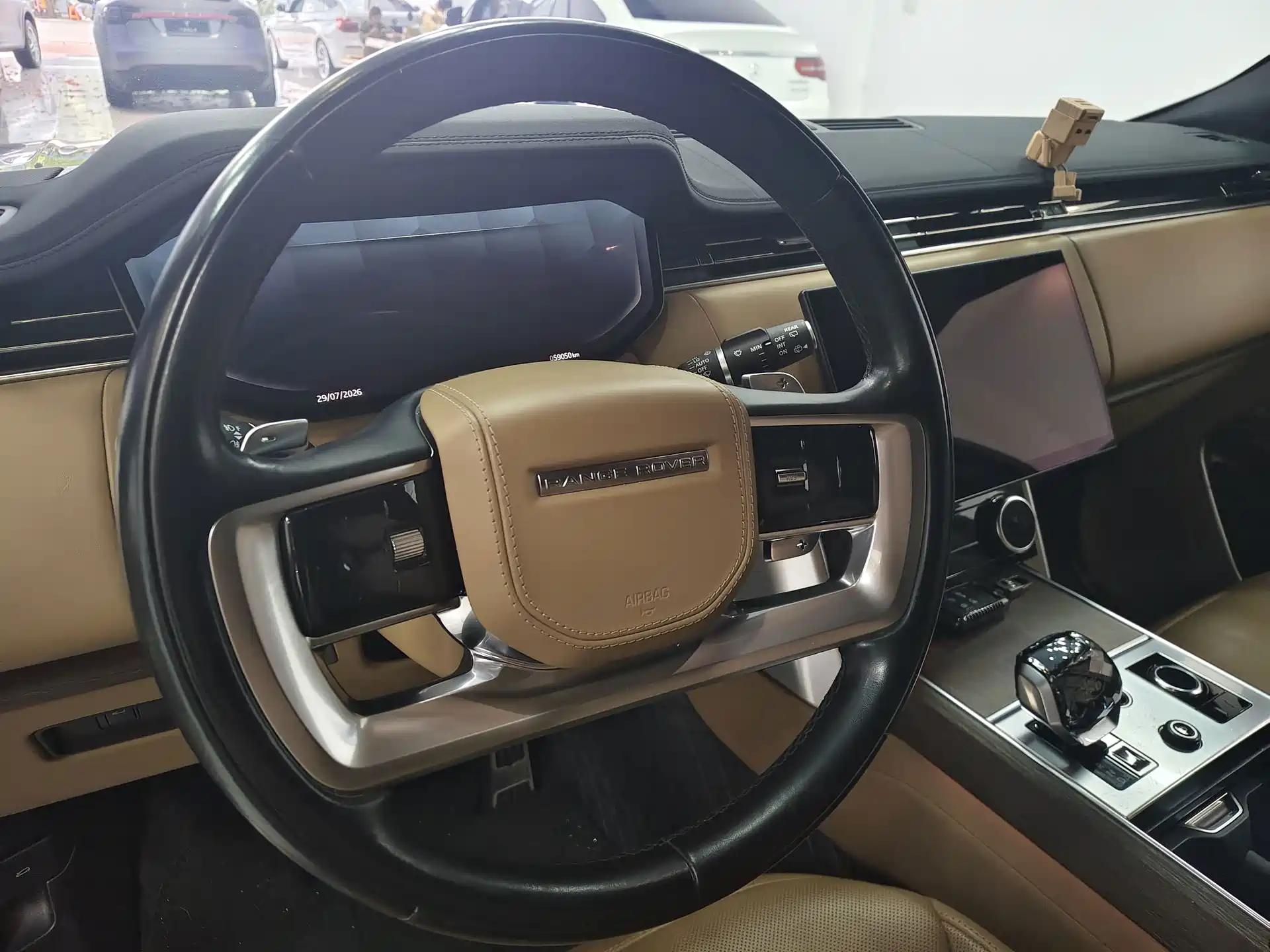 Фото 22 - Land Rover Range Rover