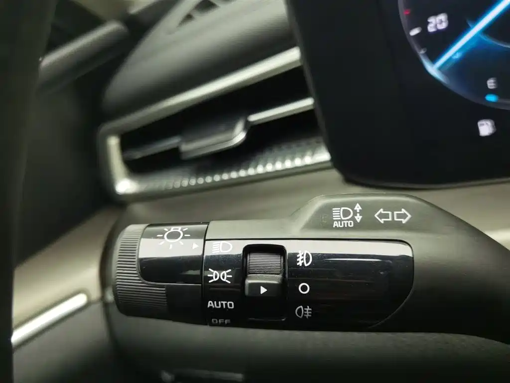 Kia K5 2020 380T GT-Line Premium Tech Version фото 21