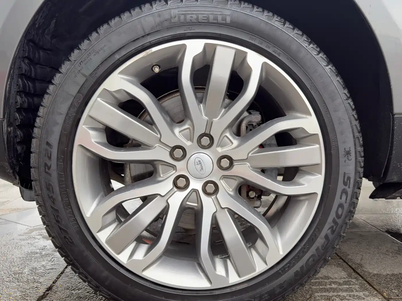 Land Rover Range Rover Sport 2016 Model 3.0 SC V6 HSE DYNAMIC фото 37