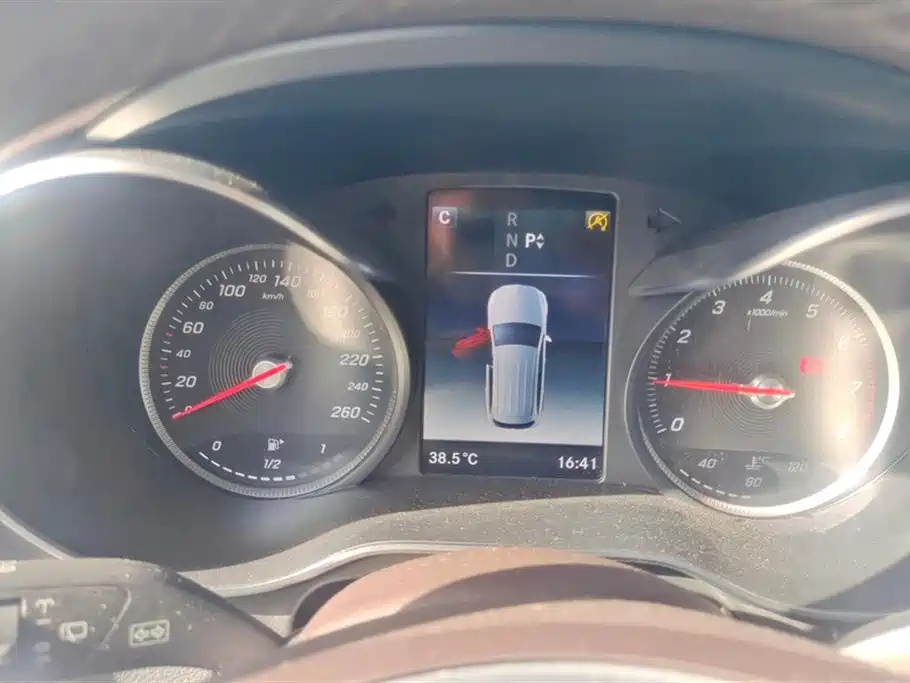 Mercedes-Benz GLC 2019 Facelift GLC 300 L 4MATIC Dynamic фото 14