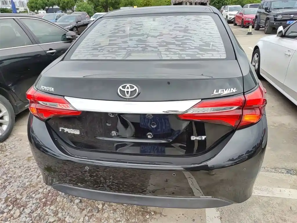 Toyota Levin 2017 Facelift 185T CVT Elite (China V) фото 6