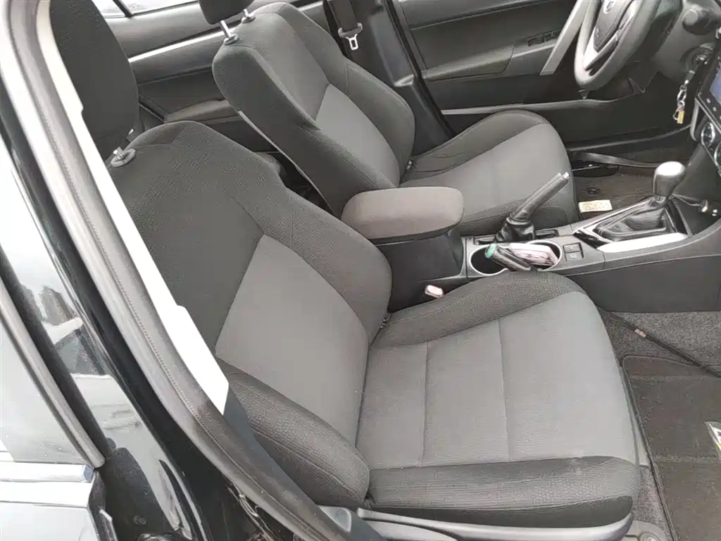 Toyota Levin 2017 Facelift 185T CVT Elite (China V) фото 25