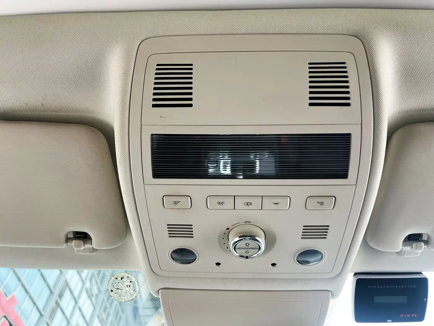 Volkswagen Touareg 2016 3.0TSI High Configuration фото 15