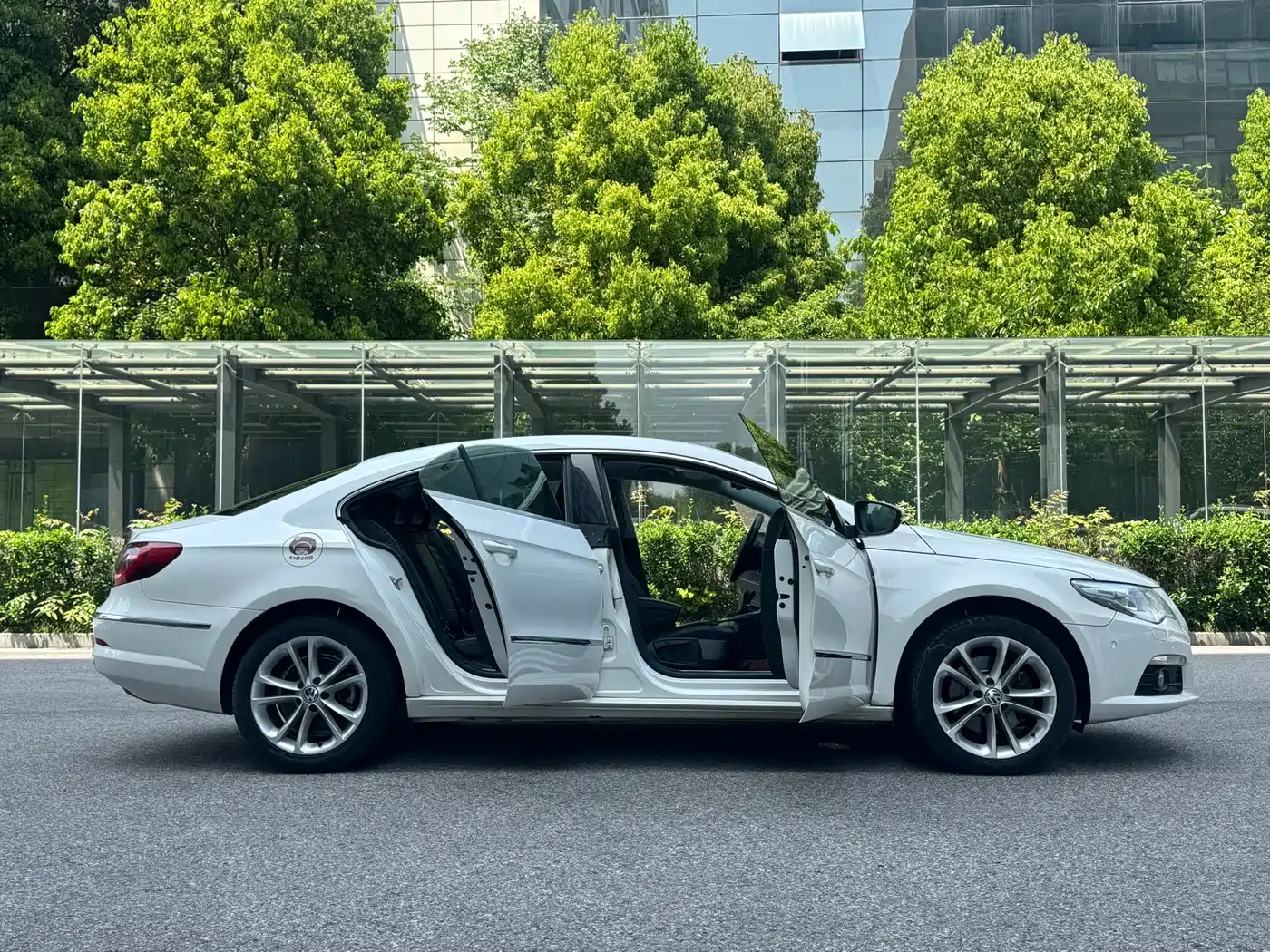 Volkswagen FAW-Volkswagen CC 2012 1.8TSI Elite фото 11