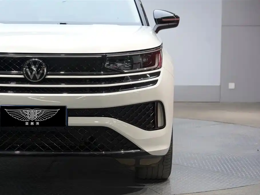 Volkswagen Talagon 2023 380TSI 4WD R-Line Touring Edition фото 3