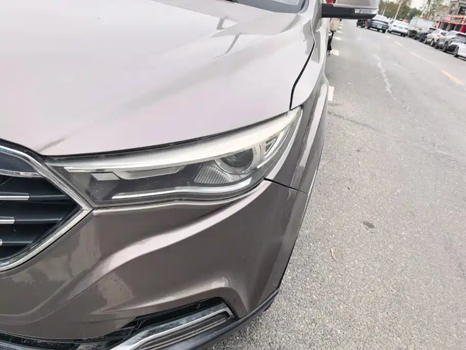 Besturn X40 2018 2018 Internet Celebrity Edition 1.6L Automatic Luxury