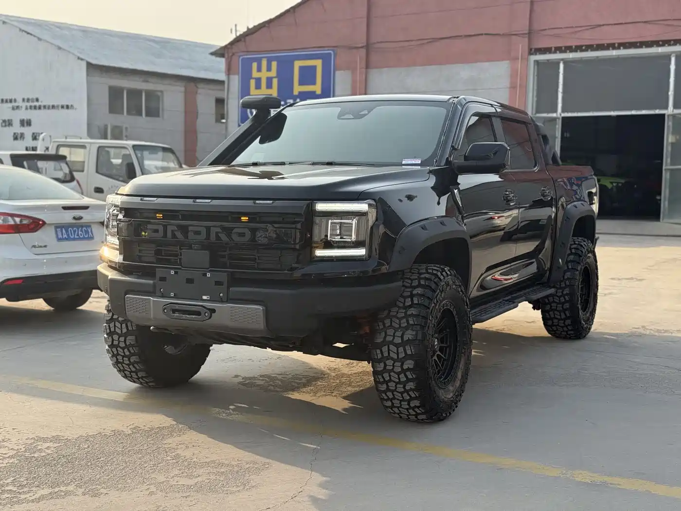 Jiangling Dadao 2024 Explorer 2.3T Gasoline Automatic 4WD Extreme Edition