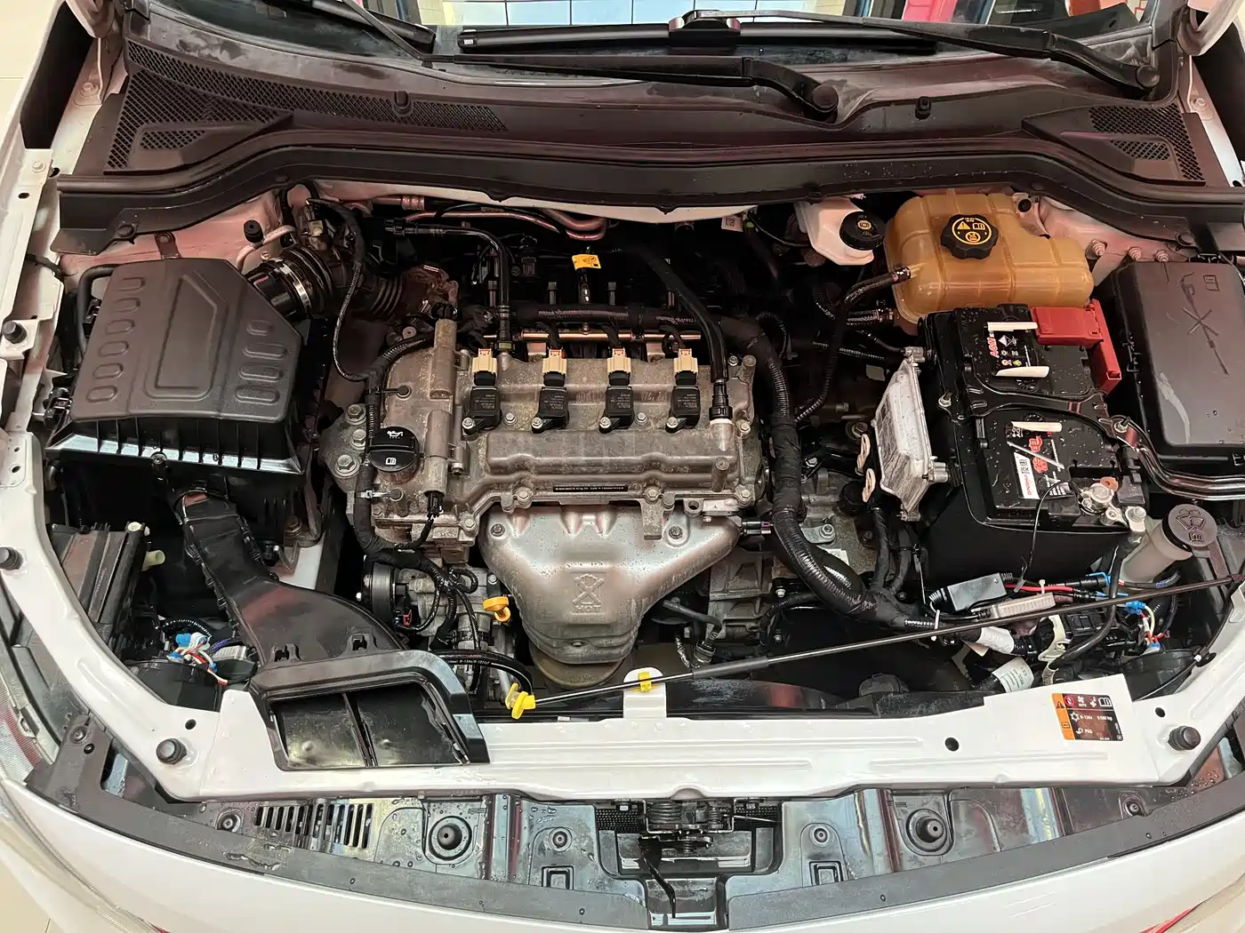 Chevrolet Cavalier 2018 320 Auto Enjoy Sunroof Edition фото 5
