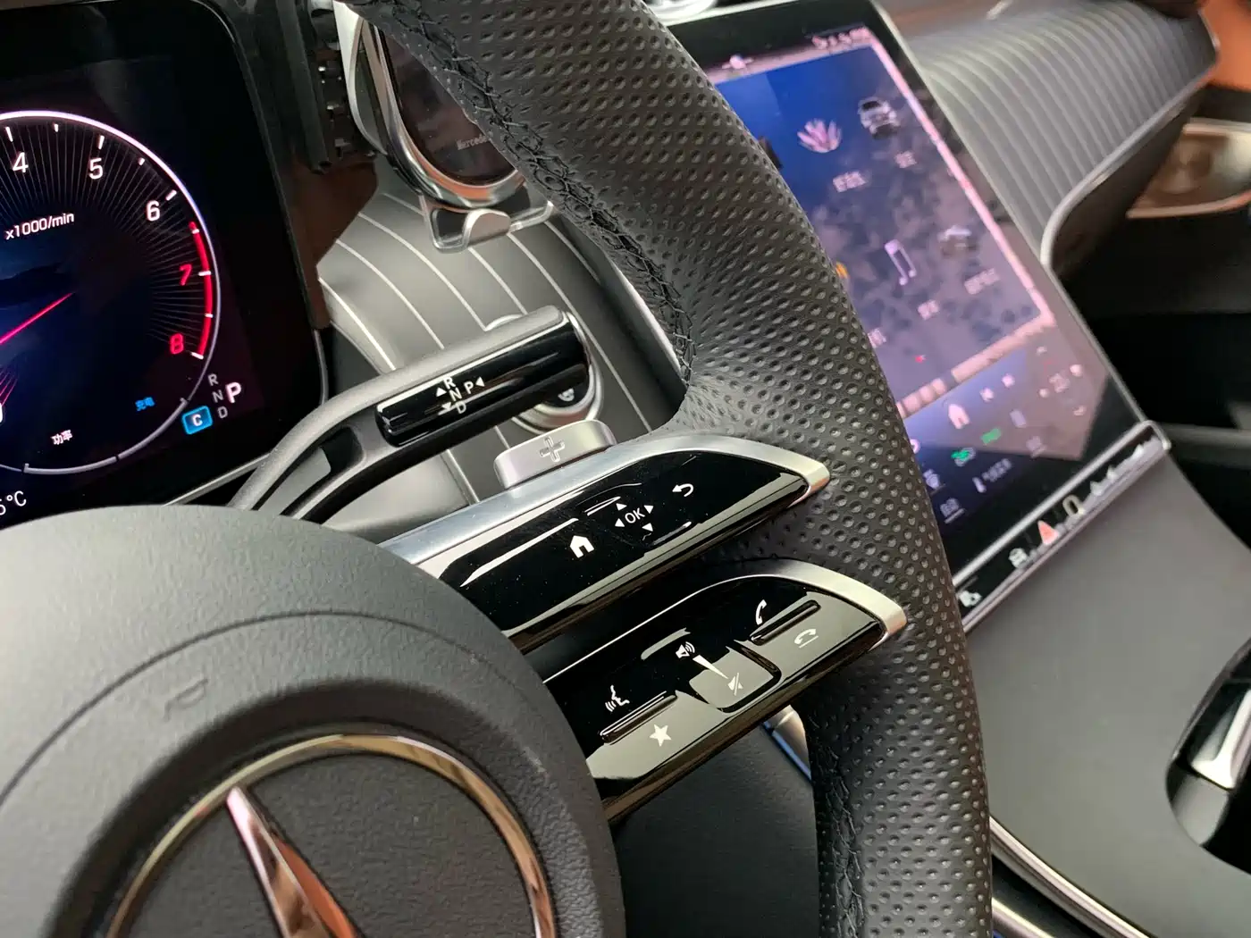 Mercedes-Benz GLC 2024 GLC 300 L 4MATIC Luxury 5-seater фото 25