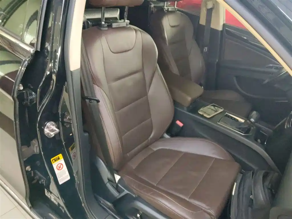 Hongqi H7 2018 2.0T Elite Edition фото 24