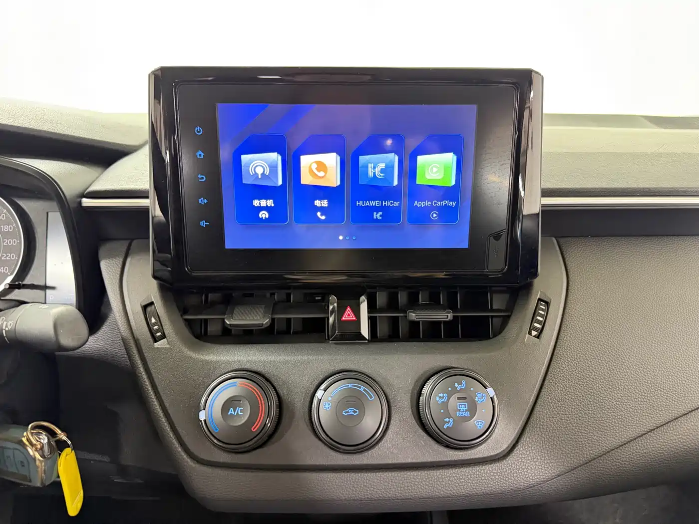 Toyota Corolla 2021 TNGA 1.5L CVT Pioneer Edition фото 13