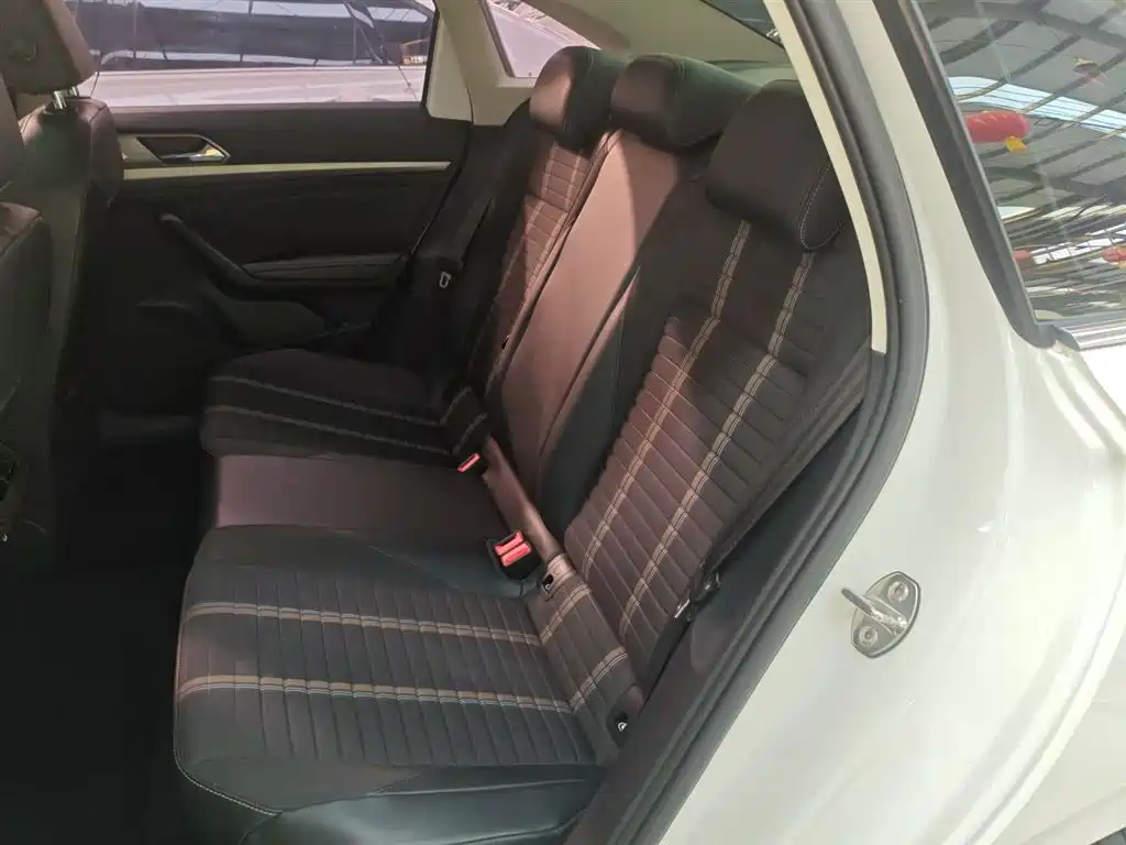 Volkswagen Lavida 2021 280TSI DSG Comfort Edition фото 17