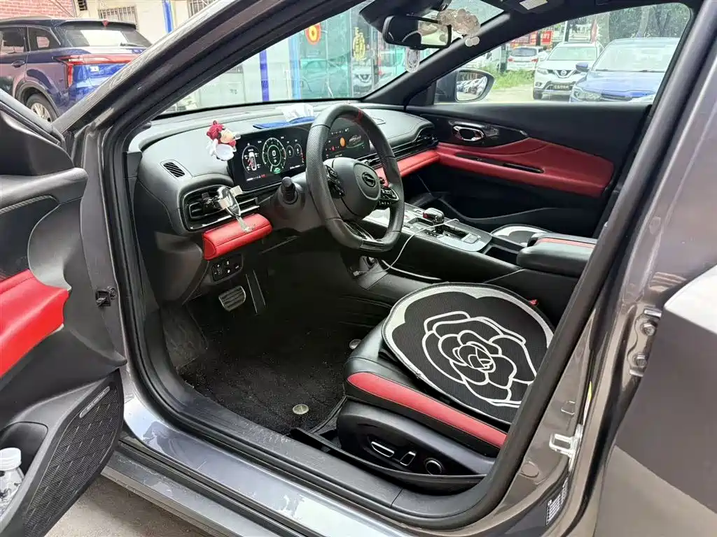 GAC Trumpchi Trumpchi Emkoo 2022 270T DCT J16 Galaxy Fighter Edition фото 3