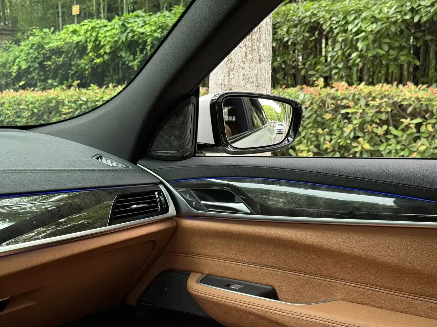 BMW 6 Series GT 2021 630i M Sport Package фото 11