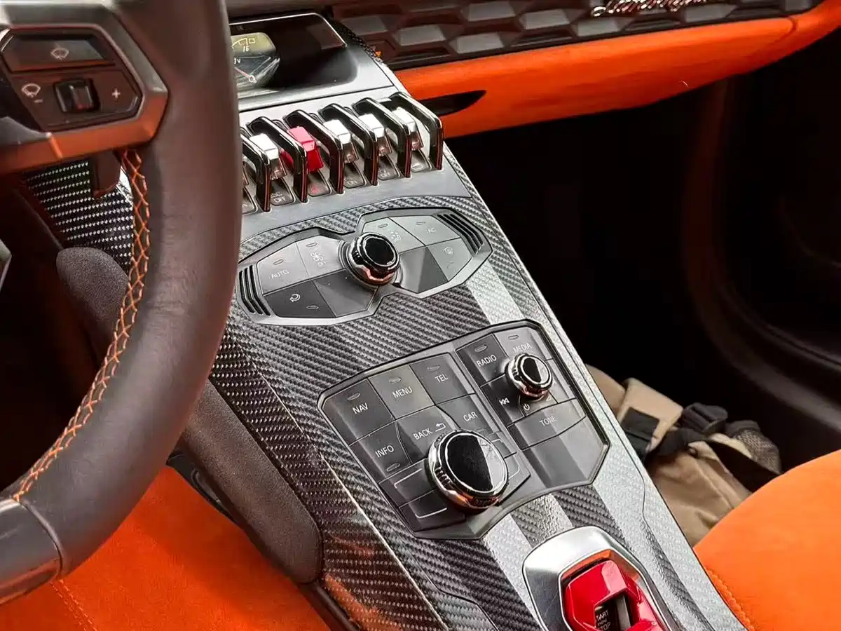 Lamborghini Huracán 2016 LP 600-4 Limited Edition фото 18